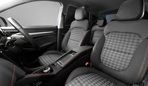 Image of  leather seats and dark interiors of the MG ZS EV.