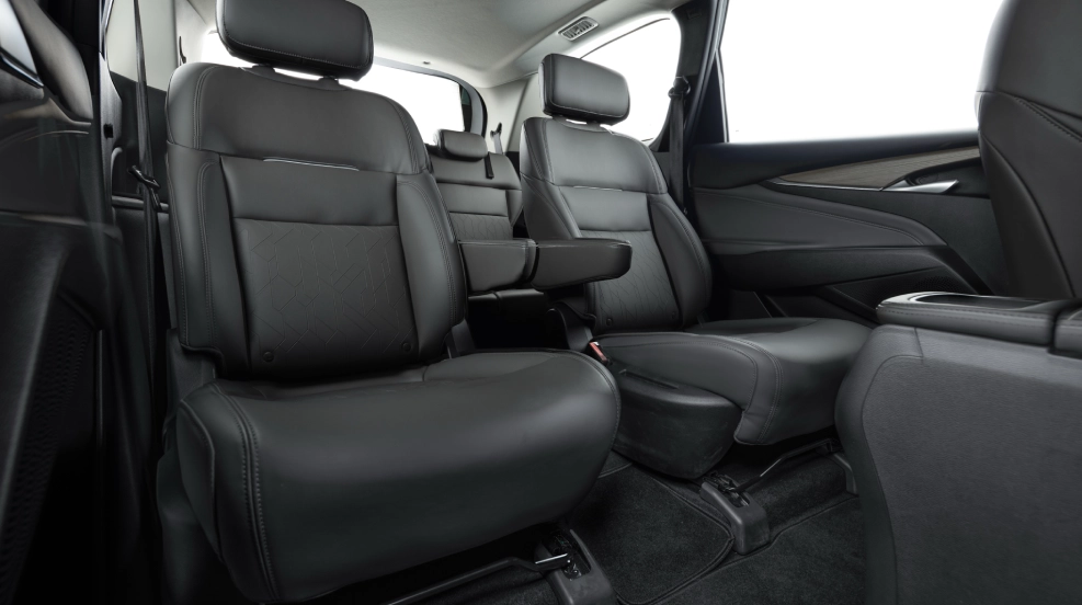 Captain Seats Configuration
