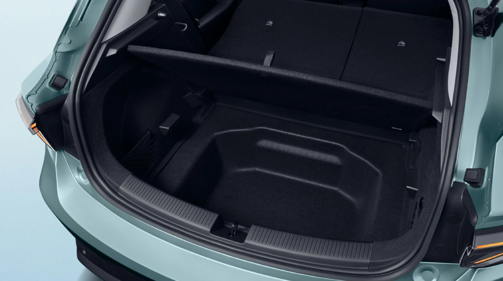 1,364 L Cargo Space